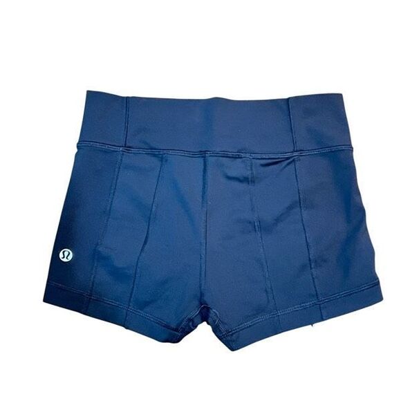 Lululemon Black Shorty Shorts Booty Shorts Drawstring Front Size 4 - Picture 1 of 3